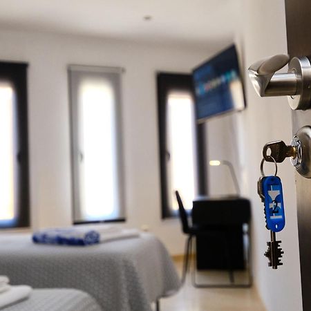 Habitaciones Pensadas Para Ti ฟูเอนฮิโรลา ภายนอก รูปภาพ
