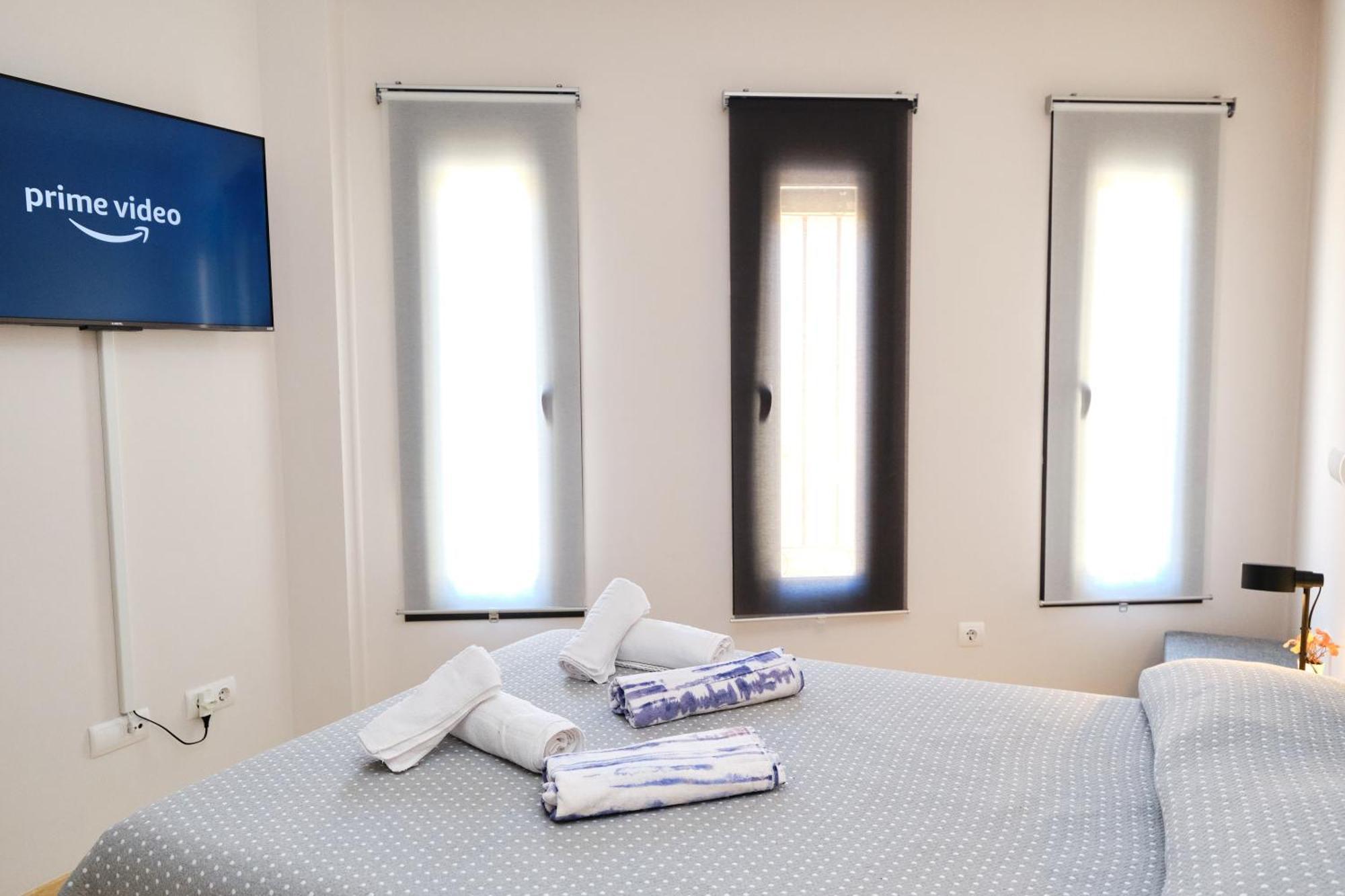 Habitaciones Pensadas Para Ti ฟูเอนฮิโรลา ภายนอก รูปภาพ