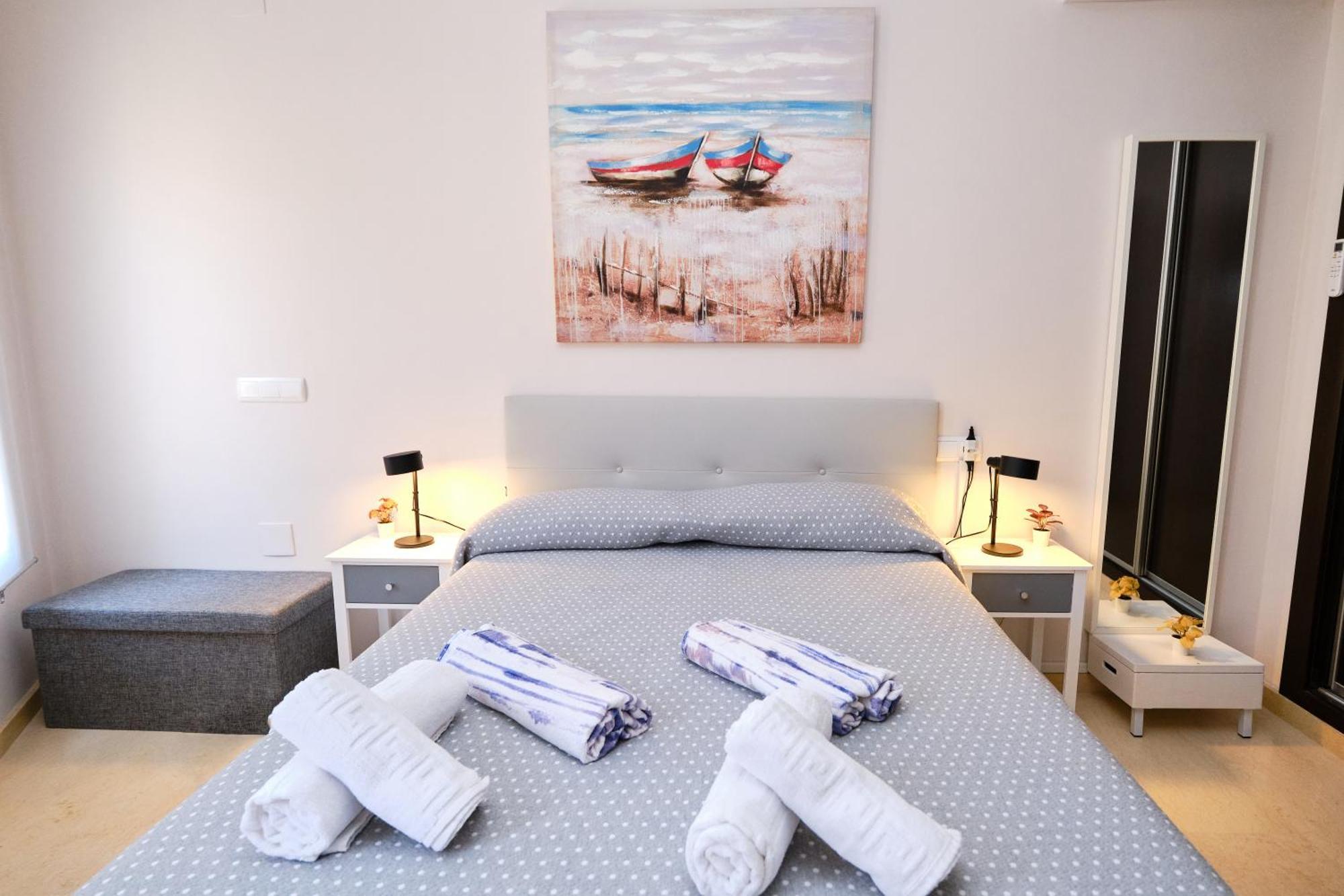 Habitaciones Pensadas Para Ti ฟูเอนฮิโรลา ภายนอก รูปภาพ