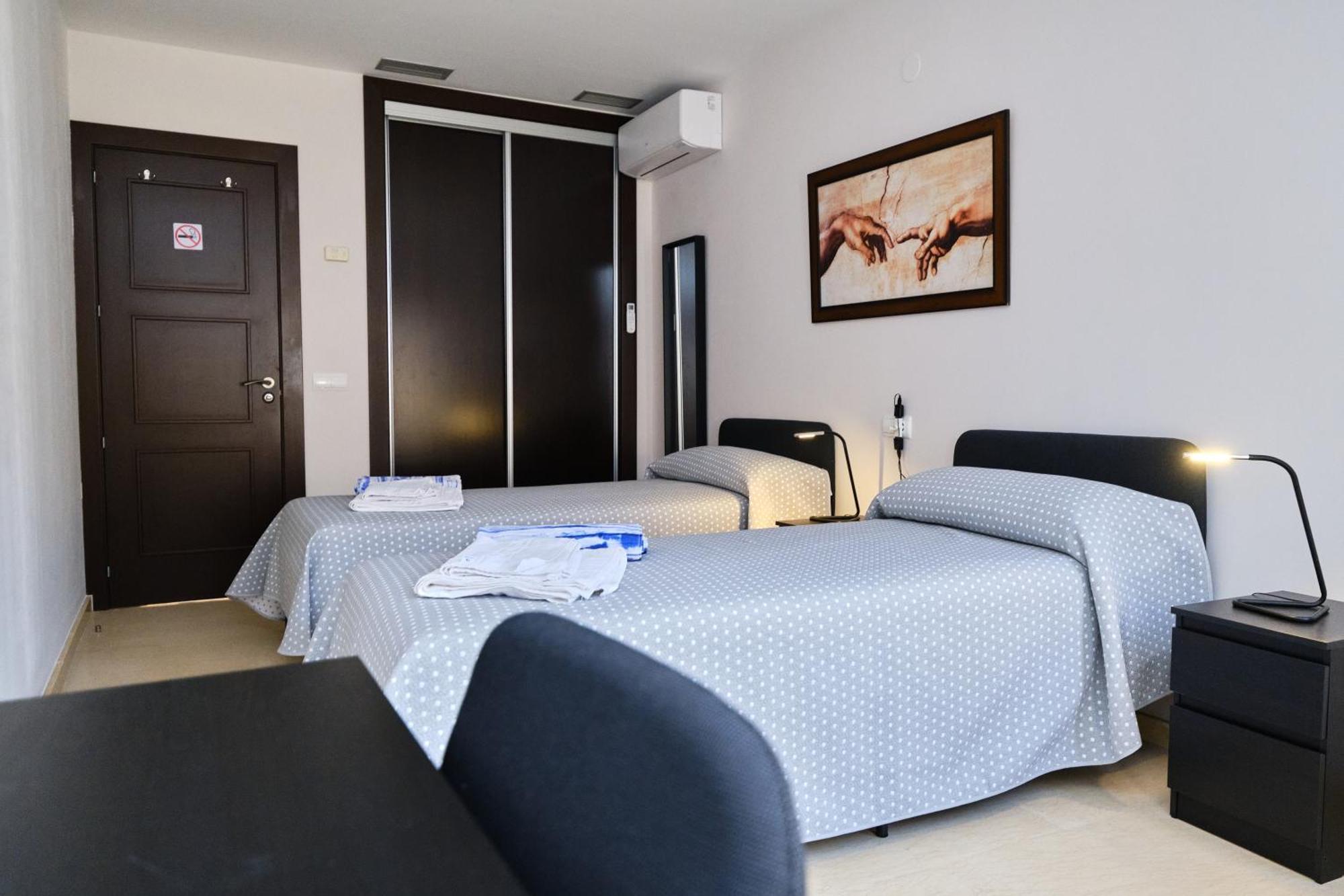 Habitaciones Pensadas Para Ti ฟูเอนฮิโรลา ภายนอก รูปภาพ